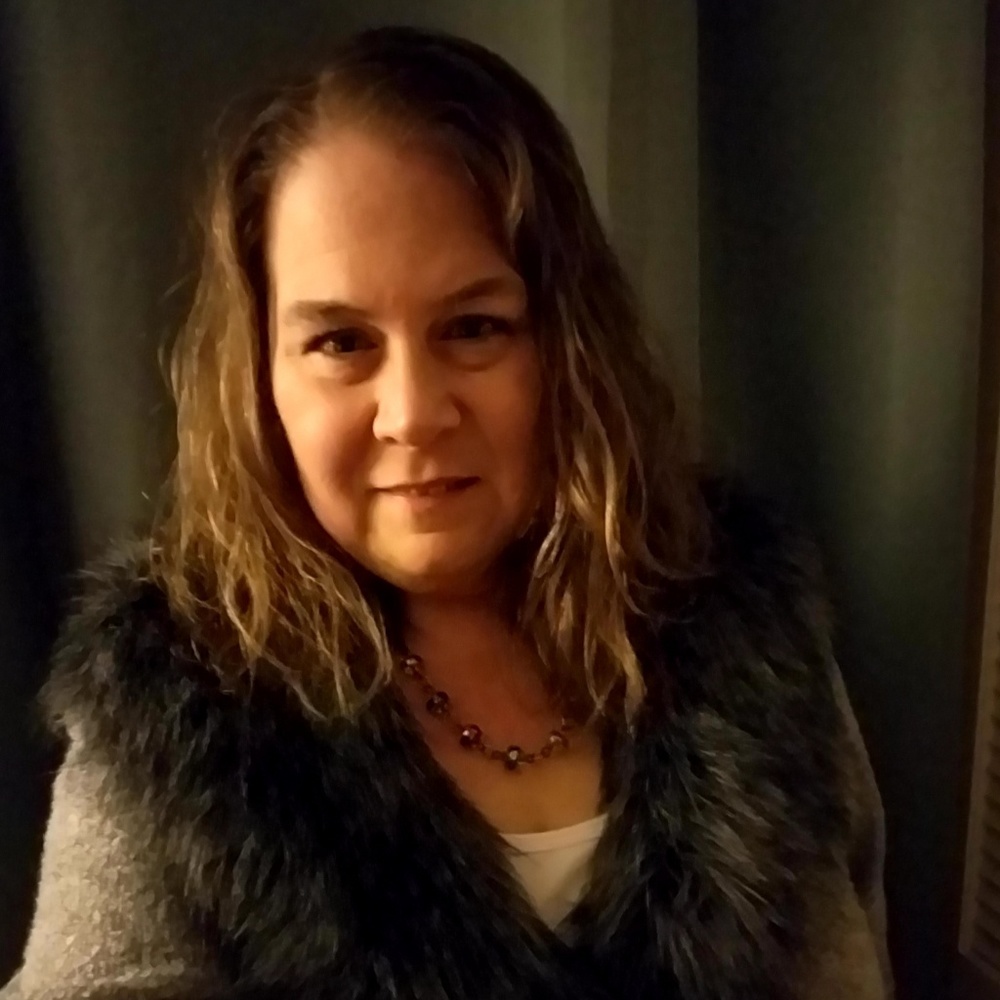 Meet your Posher, Laura